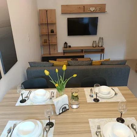 Ottimo Dolina Apartment *